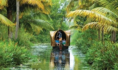 Sri Lankan turquoise beach